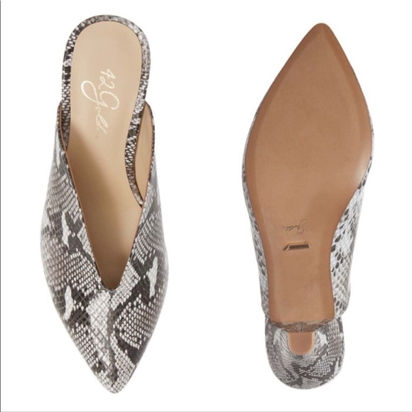 New without Box 42 Gold Snake Slipped On Heel Mule - Picture 4 of 9